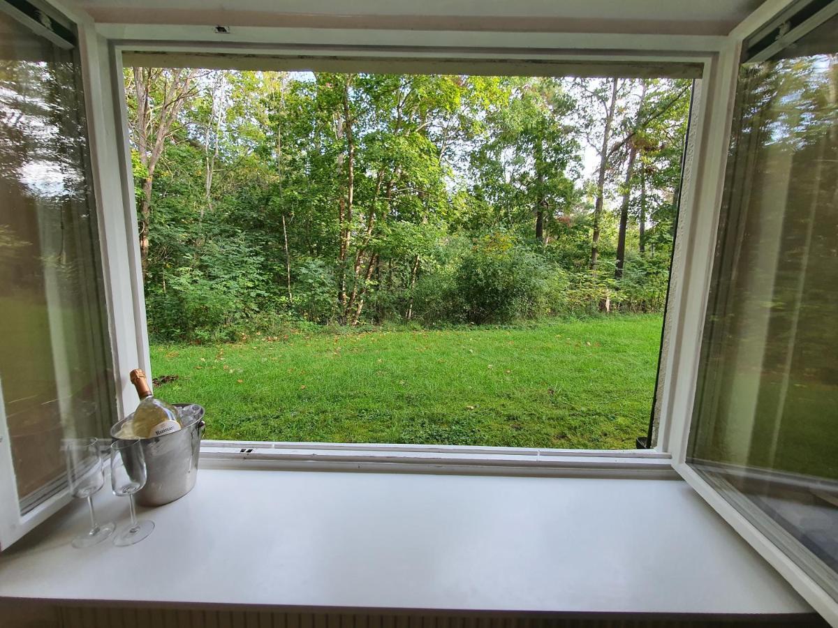 Close To The Metro And The Beach!!! With A View Of The Scandinavian Forest Стокгольм Екстер'єр фото